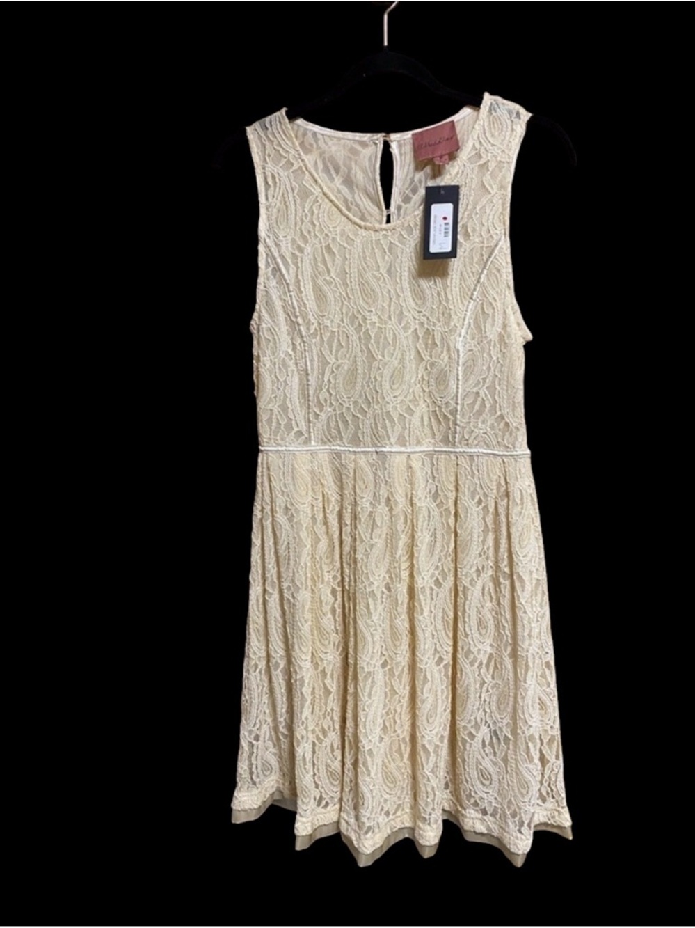 I. MADELINE IVORY LACE DRESS - SIZE M - NWT